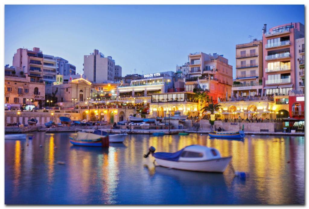Appartement Stunning Sea Views In Tigne Point, With Pool