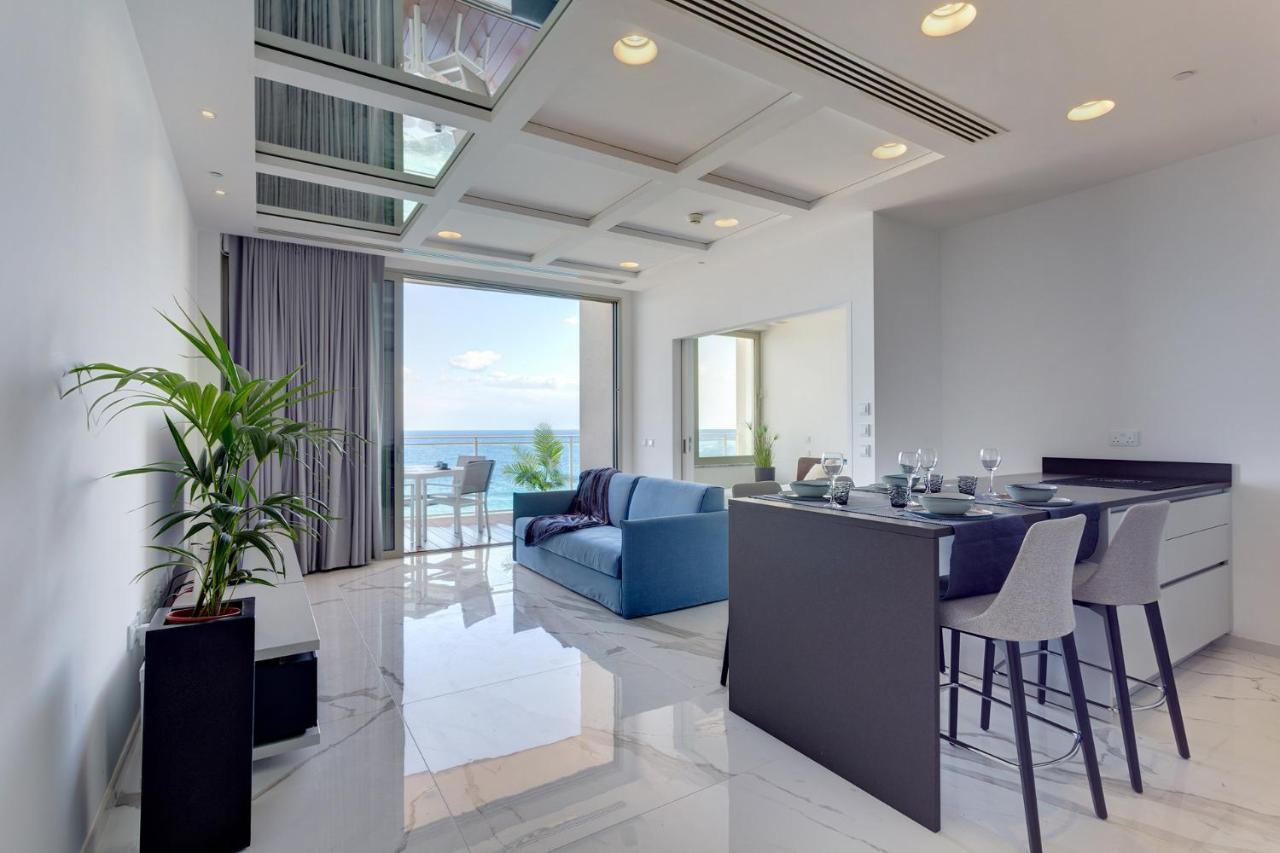 Appartement Stunning Sea Views In Tigne Point, With Pool Sliema